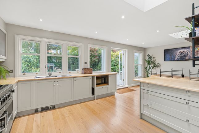 10, Nicosia Road, Wandsworth photo 4