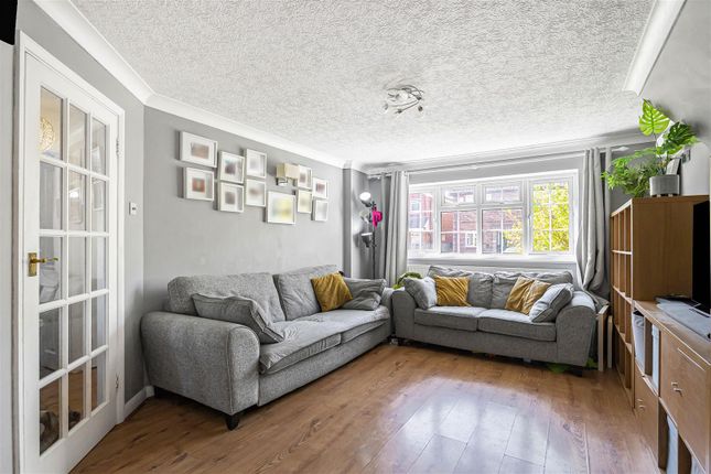 5, Godstone Road, Surrey photo 3