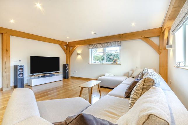 Oak Tree House,, Cropwell Road, Bingham photo 4