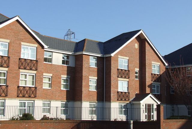 2-bed flat on Bransby Way, Weston-super-Mare, £995/mo