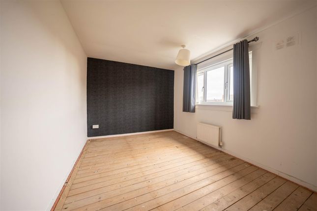 58, St. Edmund Place, Dundee photo 5