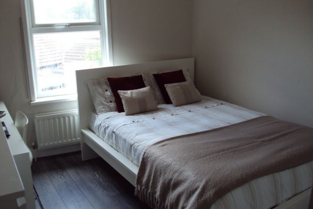 70 Tennyson Road, Portswood, Southampton photo 5