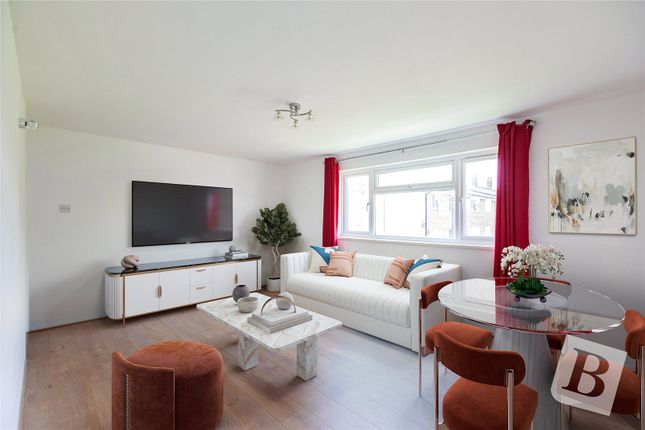 Thumbnail Flat for sale in Archers Way, Galleywood, Essex
