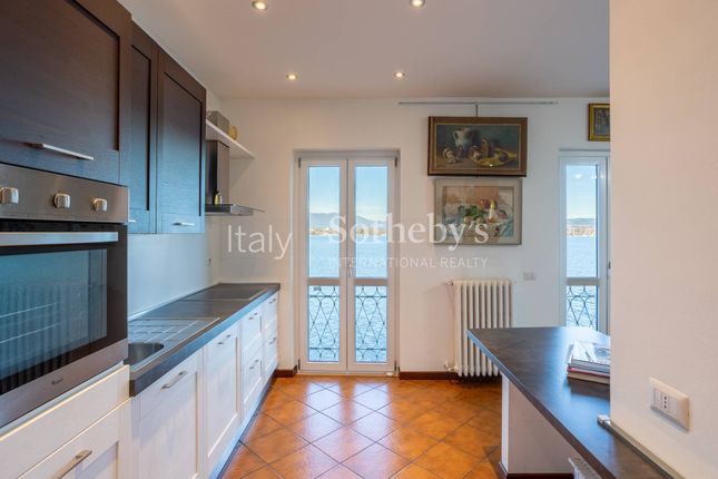 Apartment for sale in Vicolo Toma, Arona, Piemonte