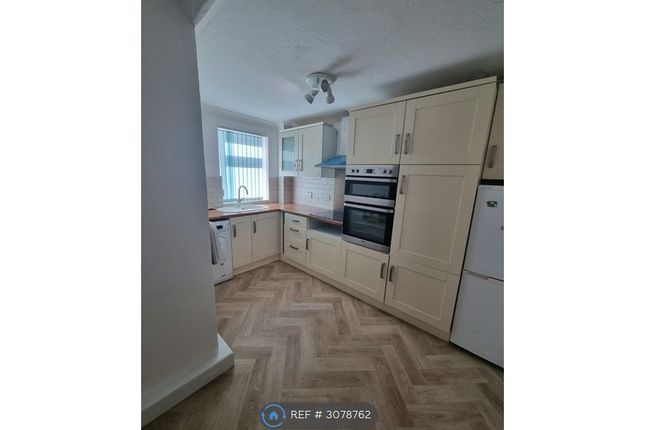 1-bed flat on St Georges, Telford, £725/mo