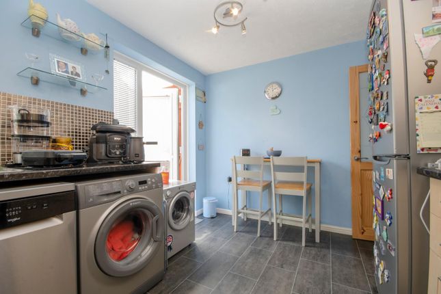 End terrace house for sale in Harbourne Gardens, West End, Southampton