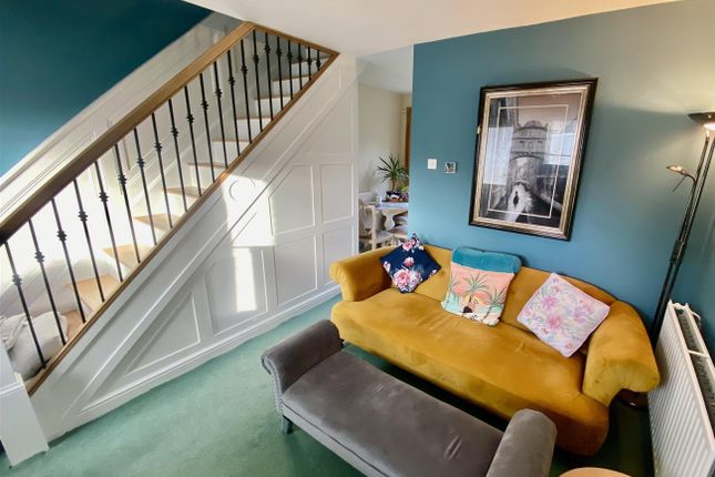 Thumbnail Semi-detached house for sale in Pavely Close, Chippenham