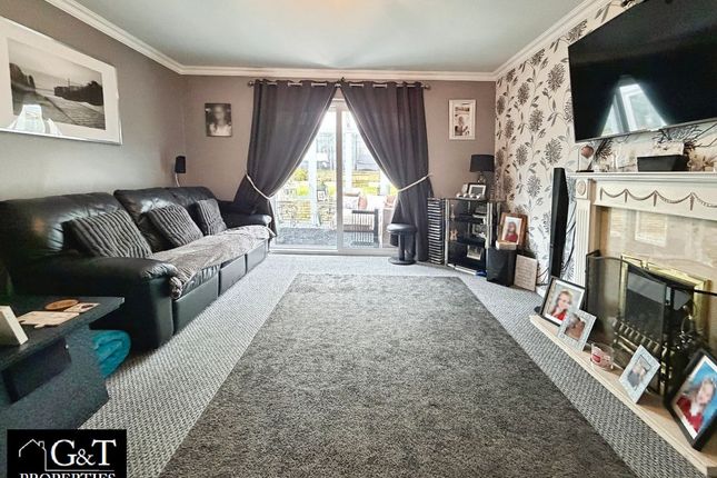 43 Shipton Close, Dudley photo 3