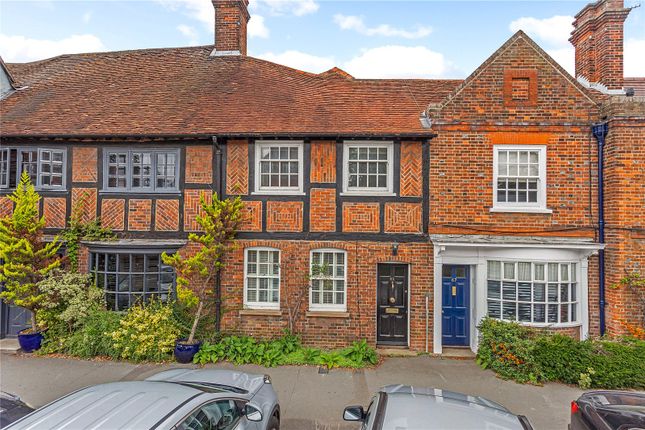 Thumbnail Terraced house to rent in Wycombe End, Beaconsfield, Buckinghamshire