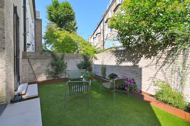 Property to rent in Milson Road, Brook Green