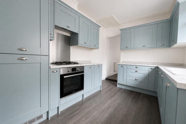 5, Bevis Road, Gosport photo 4