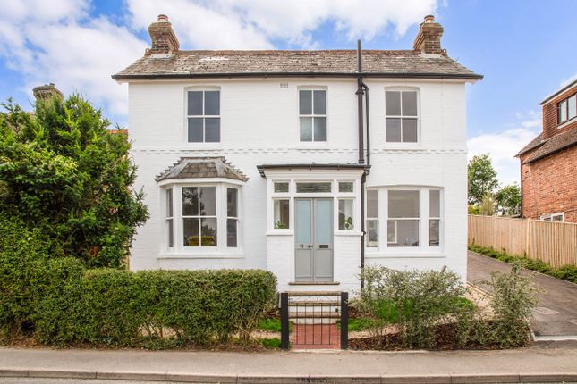 Thumbnail Detached house for sale in Barden Road, Speldhurst