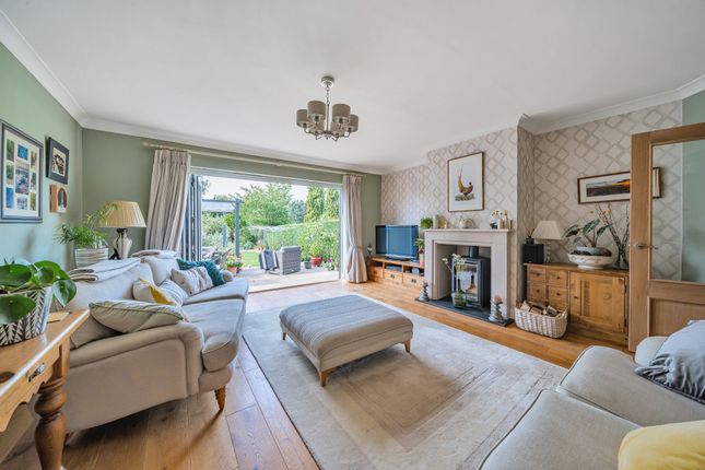 Hillview,, Fagnall Lane, Amersham photo 4