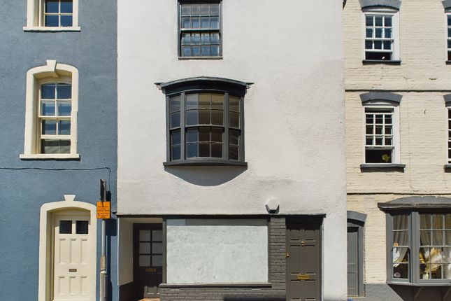 Flat for sale in Bank Street, Chepstow, Monmouthshire