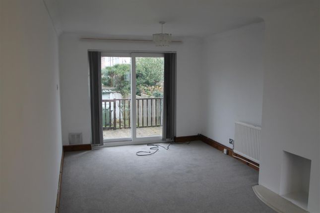 Markhams Chase, Basildon photo 3