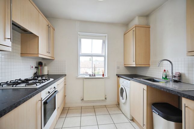 66, Oak Crescent, Leicestershire photo 4