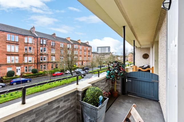 Flat for sale in Thornwood Gardens, Glasgow