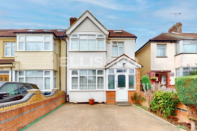 Kings Avenue, Greenford photo 2