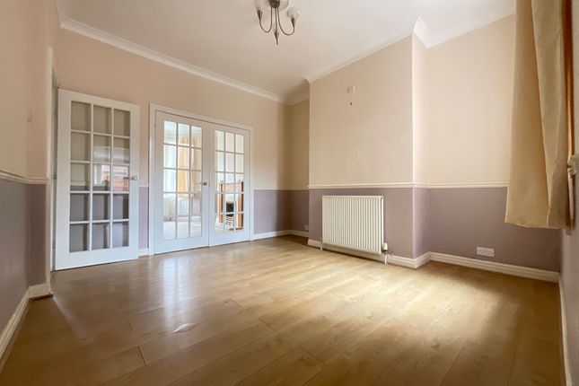 26 Ramsey Street, Scarborough photo 3