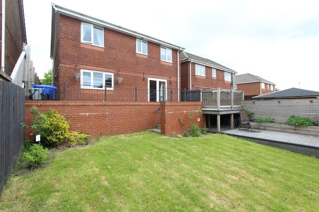 10, Varley Close, Bacup photo 4