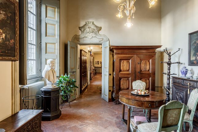 Villa for sale in Lombardia, Milano, Corbetta