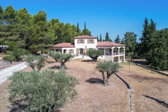 Villa for sale in Plan-D'orgon, France