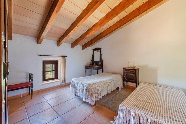 Farmhouse for sale in Finca, Sant Llorenç Des Cardassar, Mallorca, 07530