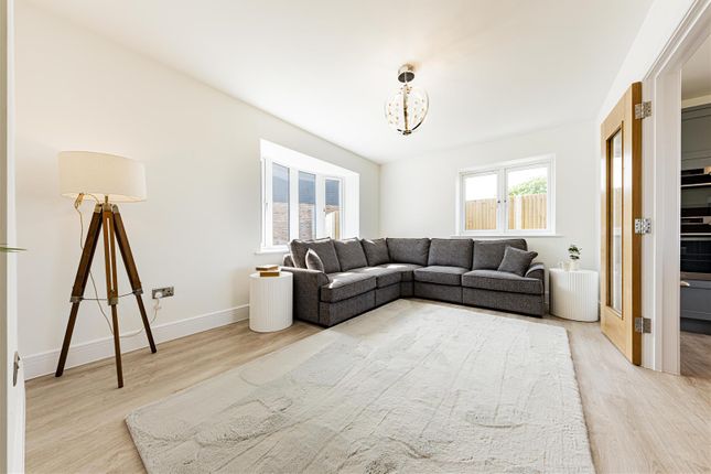 2, Mulberry Mews, Whitfield photo 3