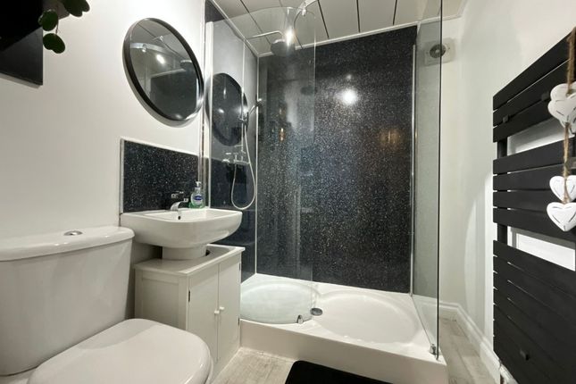 23 Hereford Way, Jarrow photo 2