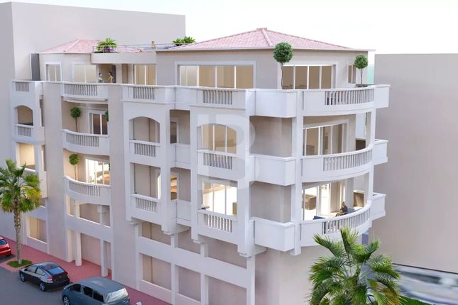 Triplex for sale in Cannes, Moure Rouge, 06400, France