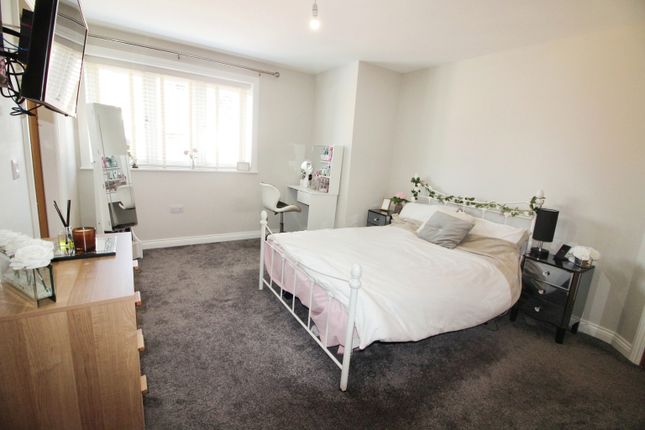 Bedroom 2..Jpg
