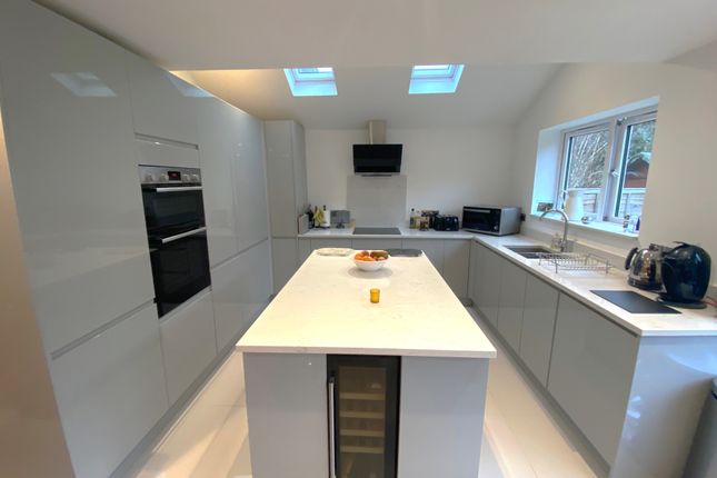 31, Jubilee Avenue, Ascot photo 4