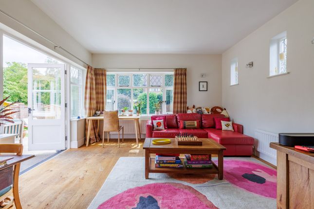 Yorick Cottage Weycombe Road, Haslemere photo 4