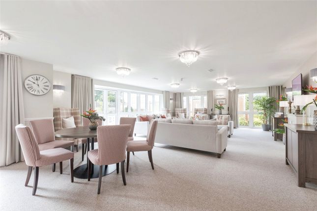 22 Burlington Lodge,, Birchwood Park Avenue, Kent photo 5