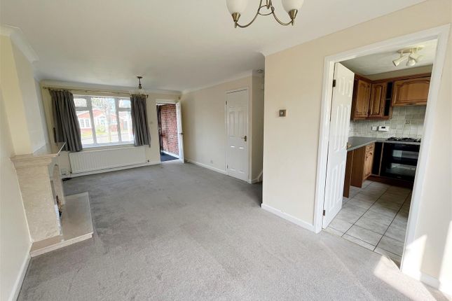 17, Millbank Drive, Cheshire photo 3