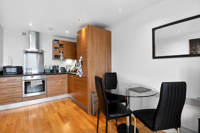 Flat 137, La Salle, Chadwick Street, Leeds photo 3