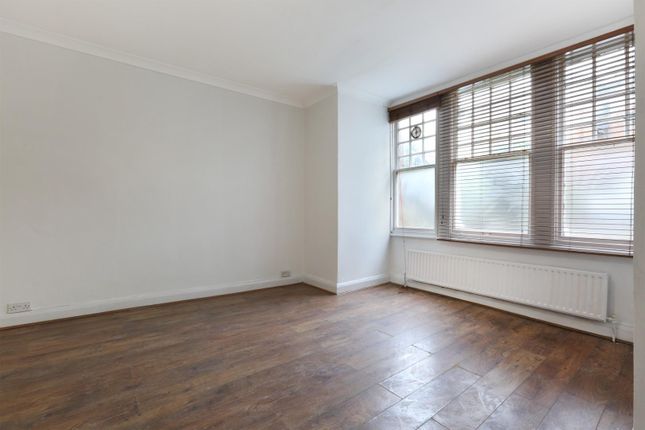 122D, 6 Belle Vue Court, Devonshire Road, London photo 4