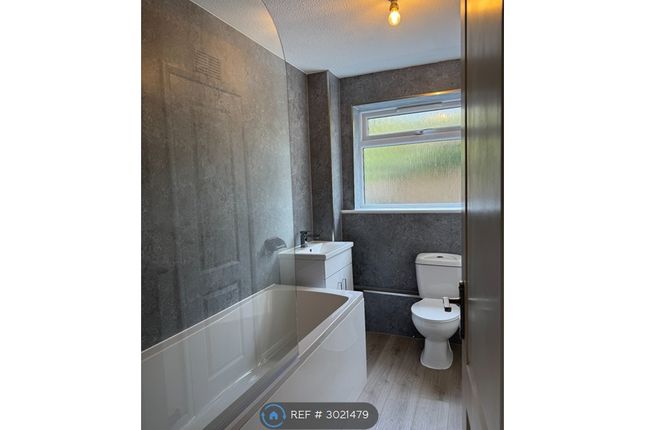 Measham Way, Lower Earley, Reading photo 2