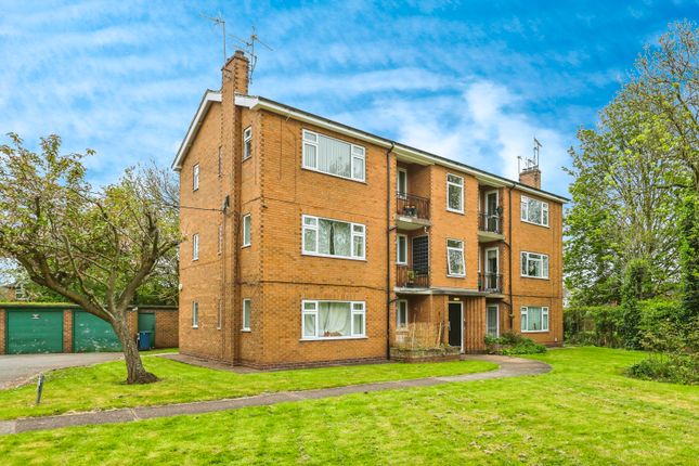 Thumbnail Flat for sale in Stowe Avenue, Nottingham