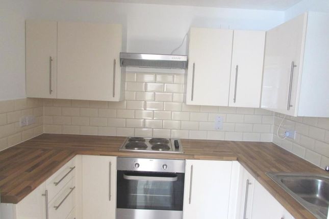 5 Foxglove Court, Vicars Bridge Close, Wembley photo 2