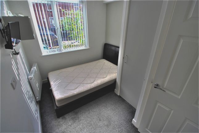 Thumbnail Room to rent in Dean Street, Coventry