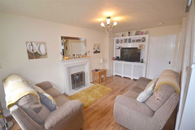 Speyside Close Manchester M45 2 Bedroom Mews House For Sale