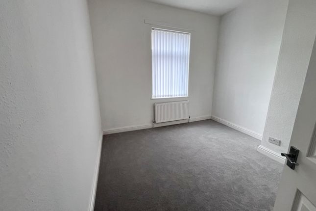 13, Beaumont Street, Moldgreen, Huddersfield, Beaumont Street, Moldgreen, Huddersfield, Huddersfield photo 4