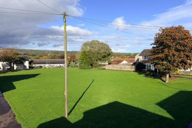 72 Durris Drive, Glenrothes photo 2