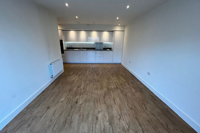 Flat 26 Ellesmere Court, Stirling Drive, Bedfordshire photo 3