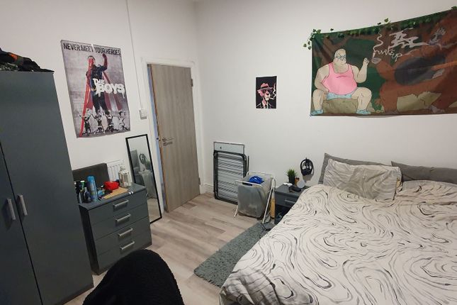 31 Llantrisant Street, Cardiff photo 2