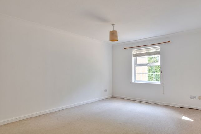 19, Chelmsford House, Dunmow photo 2