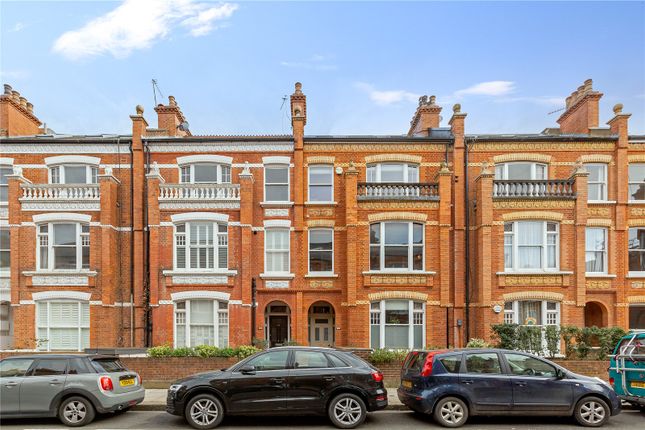 Flat for sale in Fulham Park Gardens, London
