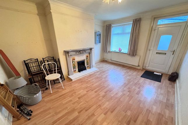 15 Station Road, Buxton photo 3