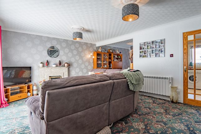18, Stewart Court, Inverness photo 3